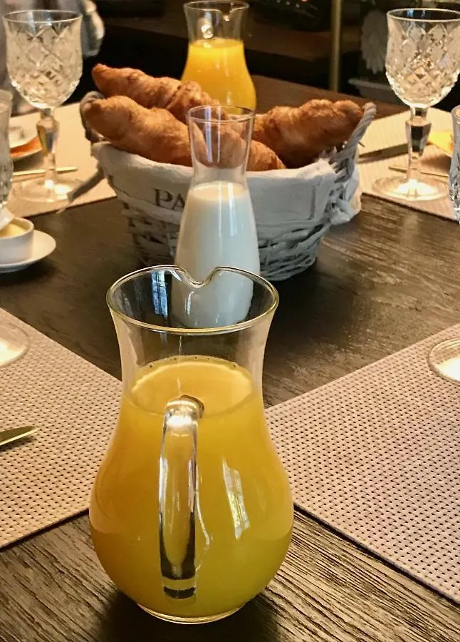 Bed & Breakfast B&B Au Lion D'Or Maastricht Nederländerna